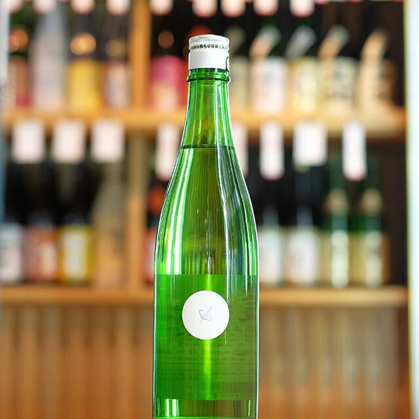 独楽蔵直汲み 特別純米酒 しぼりたて生原酒1.8L 独楽蔵 特別純米 直汲み しぼりたて生原酒 - 住吉酒販