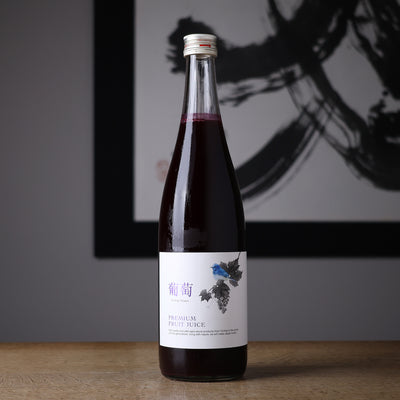 「PREMIUM 国産 100%ジュース」葡萄
